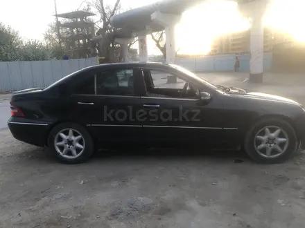 Mercedes-Benz C 240 2002 года за 3 000 000 тг. в Кызылорда – фото 3