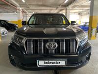 Toyota Land Cruiser Prado 2017 года за 23 000 000 тг. в Астана