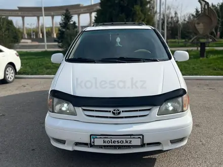 Toyota Sienna 2001 года за 4 800 000 тг. в Алматы