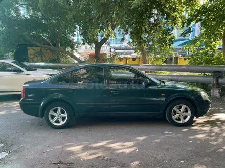 Volkswagen Passat 1997 года за 2 500 000 тг. в Астана – фото 14