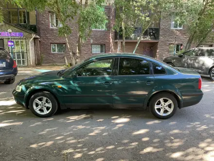 Volkswagen Passat 1997 года за 2 500 000 тг. в Астана – фото 15