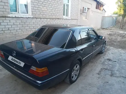 Mercedes-Benz E 200 1991 года за 1 500 000 тг. в Кызылорда – фото 8