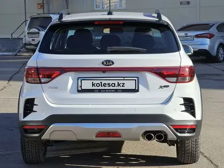 Kia Rio X-Line 2021 года за 8 650 000 тг. в Астана – фото 7