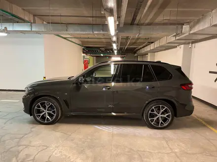 BMW X5 2022 года за 57 500 000 тг. в Алматы – фото 7