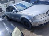 Volkswagen Passat 2003 годаүшін800 000 тг. в Астана – фото 4