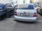 Volkswagen Passat 2003 годаүшін800 000 тг. в Астана – фото 5