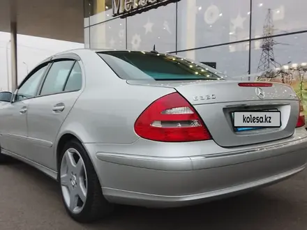 Mercedes-Benz E 320 2003 года за 6 100 000 тг. в Алматы – фото 6