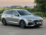 Hyundai i30 2023 годаүшін8 900 000 тг. в Уральск – фото 2