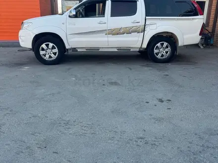 Toyota Hilux 2010 года за 9 700 000 тг. в Атырау