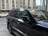 Lexus LX 570 2014 года за 26 800 000 тг. в Алматы – фото 2