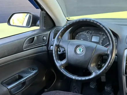 Skoda Octavia 2008 года за 2 600 000 тг. в Актобе – фото 2