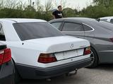 Mercedes-Benz E 200 1987 года за 1 000 000 тг. в Туркестан – фото 4