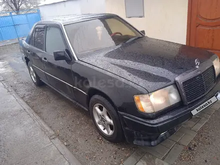 Mercedes-Benz E 230 1990 года за 900 000 тг. в Уштобе