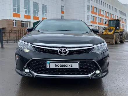 Toyota Camry 2017 года за 11 900 000 тг. в Астана