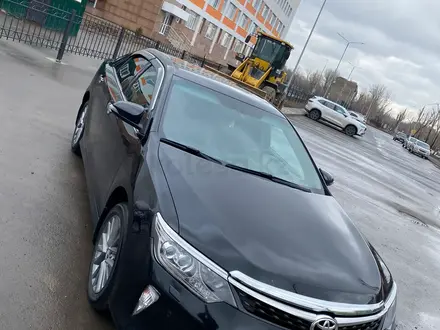 Toyota Camry 2017 года за 11 900 000 тг. в Астана – фото 6