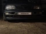 Volkswagen Vento 1993 года за 900 000 тг. в Уральск – фото 3