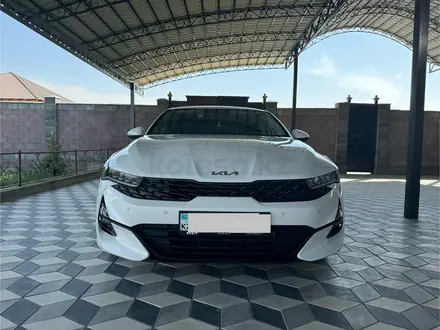 Kia K5 2022 года за 13 200 000 тг. в Тараз