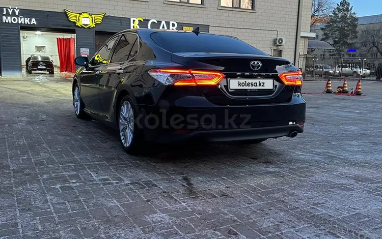 Toyota Camry 2019 года за 14 500 000 тг. в Уральск