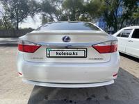 Lexus ES 300h 2014 года за 11 900 000 тг. в Алматы