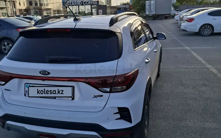 Kia Rio X-Line 2021 года за 8 300 000 тг. в Атырау