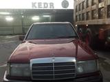 Mercedes-Benz E 230 1992 года за 900 000 тг. в Алматы