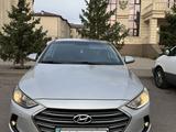 Hyundai Elantra 2018 годаүшін6 800 000 тг. в Караганда – фото 2