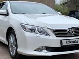 Toyota Camry 2013 года за 7 900 000 тг. в Алматы – фото 2