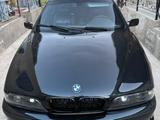 BMW 528 1998 годаүшін2 350 000 тг. в Шымкент – фото 2