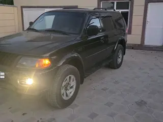 Mitsubishi Montero Sport