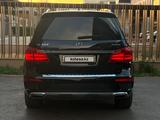 Mercedes-Benz GL 500 2014 годаүшін15 000 000 тг. в Астана – фото 2