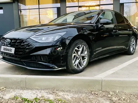 Hyundai Sonata 2019 года за 9 800 000 тг. в Алматы
