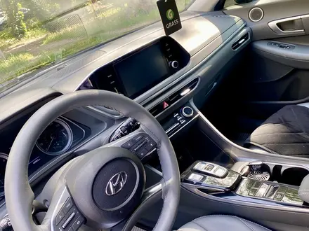 Hyundai Sonata 2019 года за 9 800 000 тг. в Алматы – фото 9