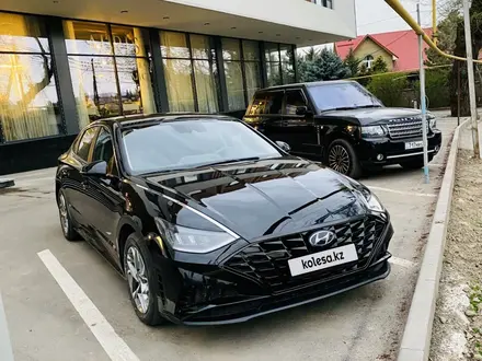 Hyundai Sonata 2019 года за 9 800 000 тг. в Алматы – фото 7