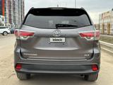 Toyota Highlander 2016 года за 11 500 000 тг. в Уральск – фото 2