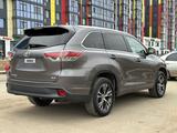 Toyota Highlander 2016 годаүшін11 500 000 тг. в Уральск – фото 4