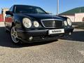 Mercedes-Benz E 320 2001 годаfor5 200 000 тг. в Актау