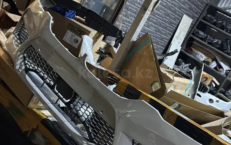 Бампер оригинал бу BMW М5Ф90 за 300 000 тг. в Алматы