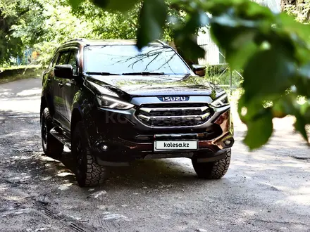 Isuzu MU-X 2021 года за 23 200 000 тг. в Алматы – фото 2