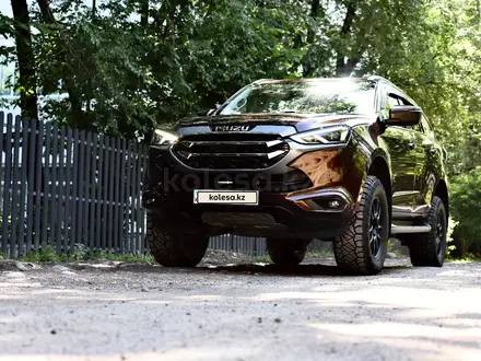 Isuzu MU-X 2021 года за 23 200 000 тг. в Алматы – фото 3