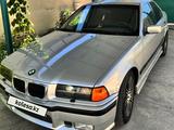 BMW 325 1993 годаүшін3 200 000 тг. в Шымкент