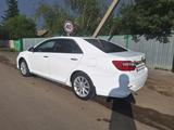 Toyota Camry 2013 годаүшін7 800 000 тг. в Щучинск – фото 3