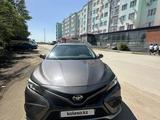 Toyota Camry 2021 года за 13 000 000 тг. в Актобе – фото 5