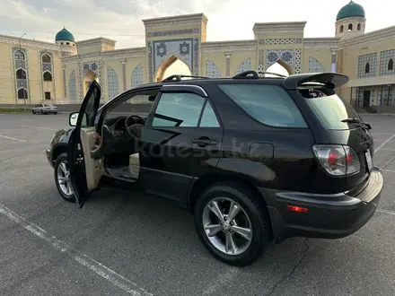 Lexus RX 300 2002 года за 6 400 000 тг. в Тараз – фото 28