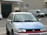 Volkswagen Golf 1997 года за 1 450 000 тг. в Астана – фото 2