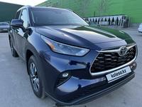 Toyota Highlander 2023 года за 28 700 000 тг. в Алматы