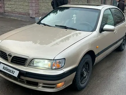 Nissan Maxima 1995 года за 1 800 000 тг. в Астана