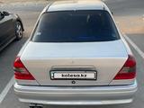 Mercedes-Benz C 280 1995 годаүшін2 100 000 тг. в Актау – фото 4