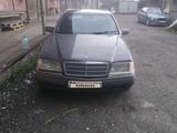 Mercedes-Benz C 280 1994 годаүшін1 400 000 тг. в Алматы – фото 4