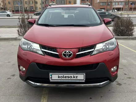Toyota RAV4 2015 года за 11 900 000 тг. в Актау – фото 2