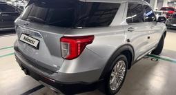 Ford Explorer 2020 года за 16 500 000 тг. в Алматы – фото 4